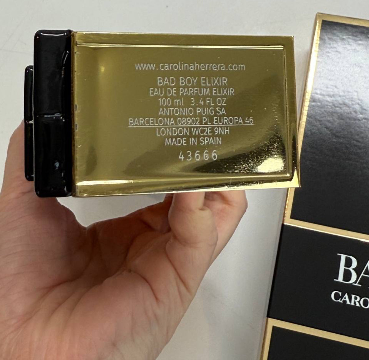 Carolina Herrera Bad Boy Elixir Eau de Parfum (100ml) – Men Perfume