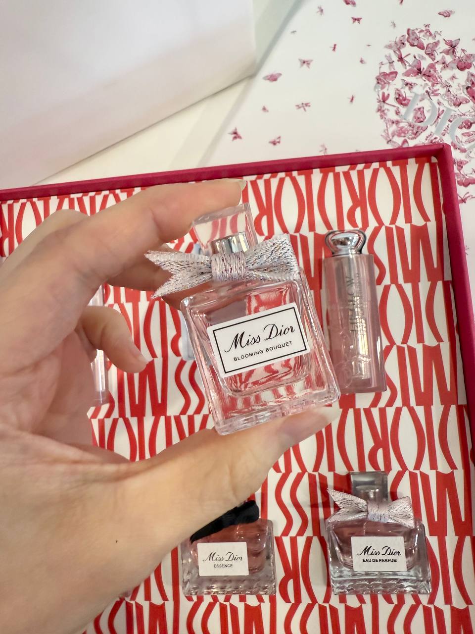 MISS DIOR CARNIVAL SET 6IN1 (6X5ML) WPB